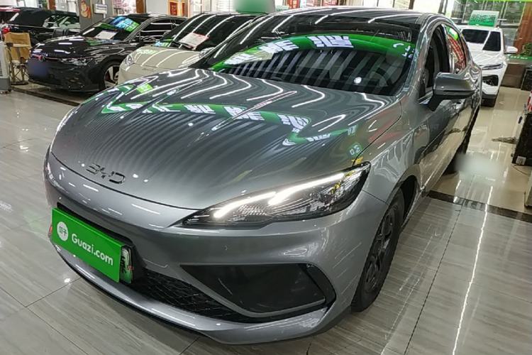 BYD Seal 05 DM-i 2025 — фото 1
