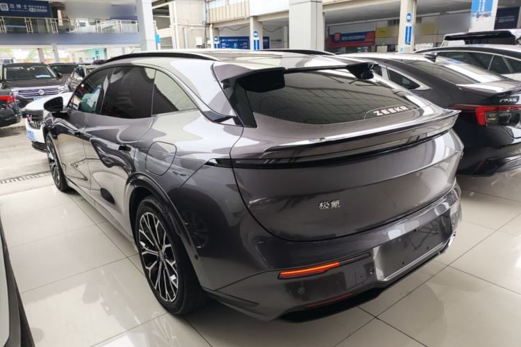Zeekr 007GT 2025 — 4