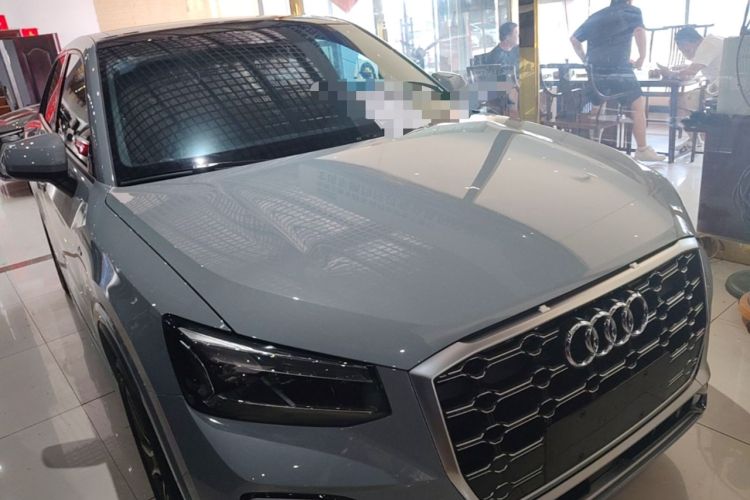 Audi Q2L 2023 — 3