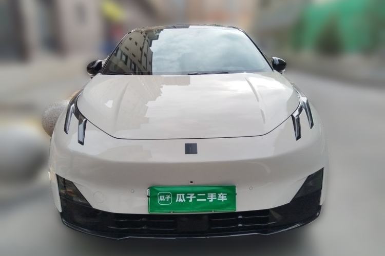 Lynk & Co Z20 2025 — 2
