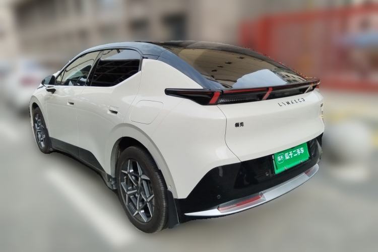 Lynk & Co Z20 2025 — 4