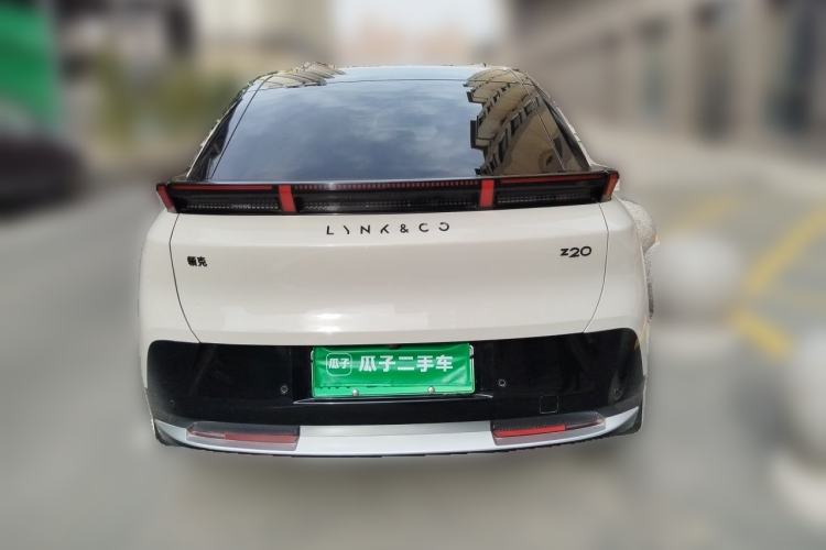Lynk & Co Z20 2025 — 5