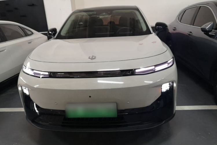Leapmotor B10 2025 — фото 2