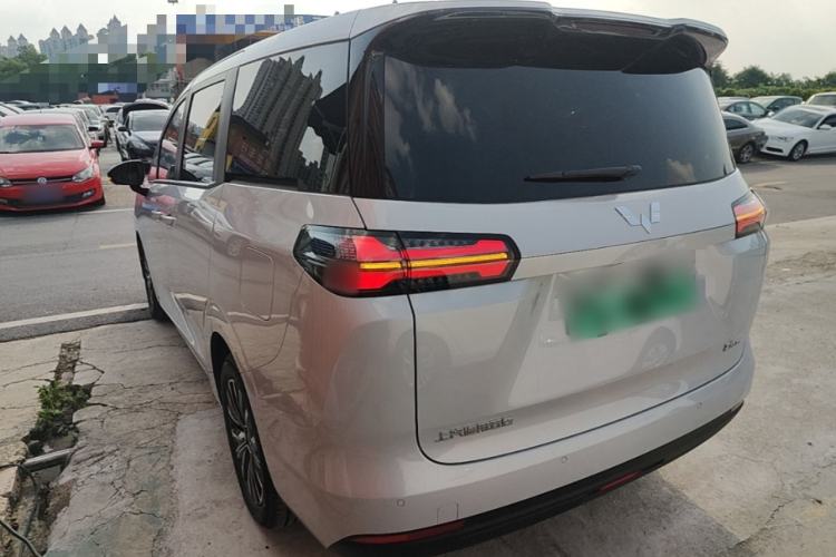 Wuling Starlight 730 2025 — 4