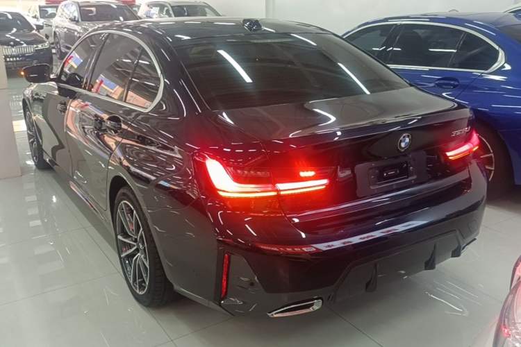 BMW 325Li 2024 — 4