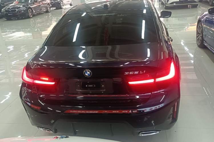 BMW 325Li 2024 — 5