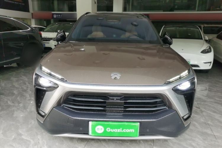 NIO ES8 2020 — 2