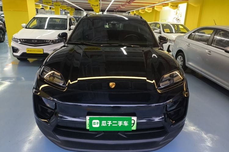 Porsche Macan 2024 — 2
