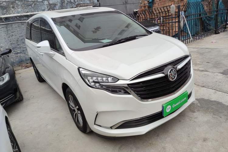 Buick GL8 2022 — 3