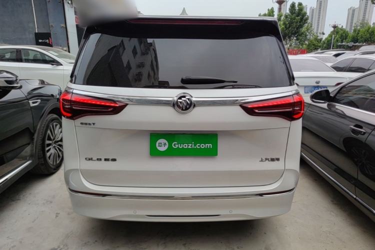Buick GL8 2022 — 5