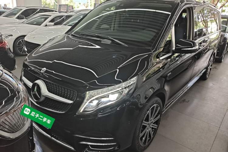 Mercedes-Benz V 260 L 2021 — 2