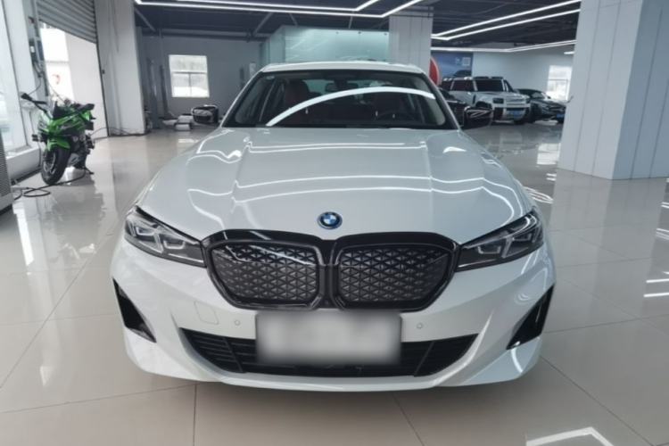 BMW i3 2025 — 2
