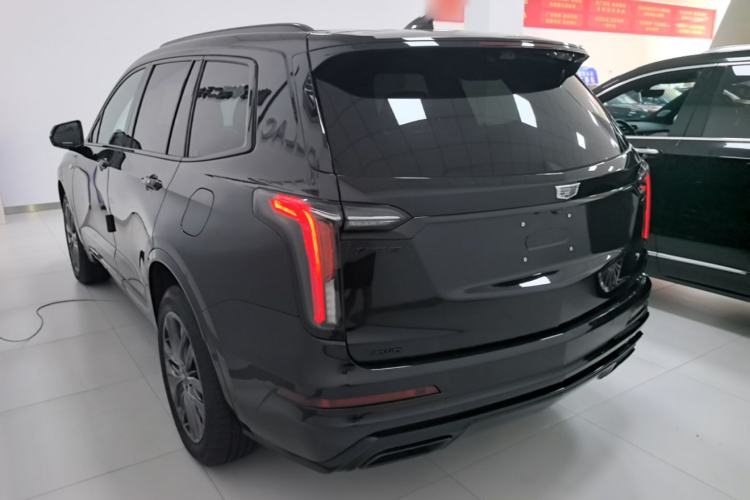 Cadillac XT6 2025 — 4