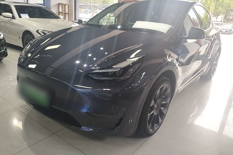 Tesla Model Y 2023 — фото 1