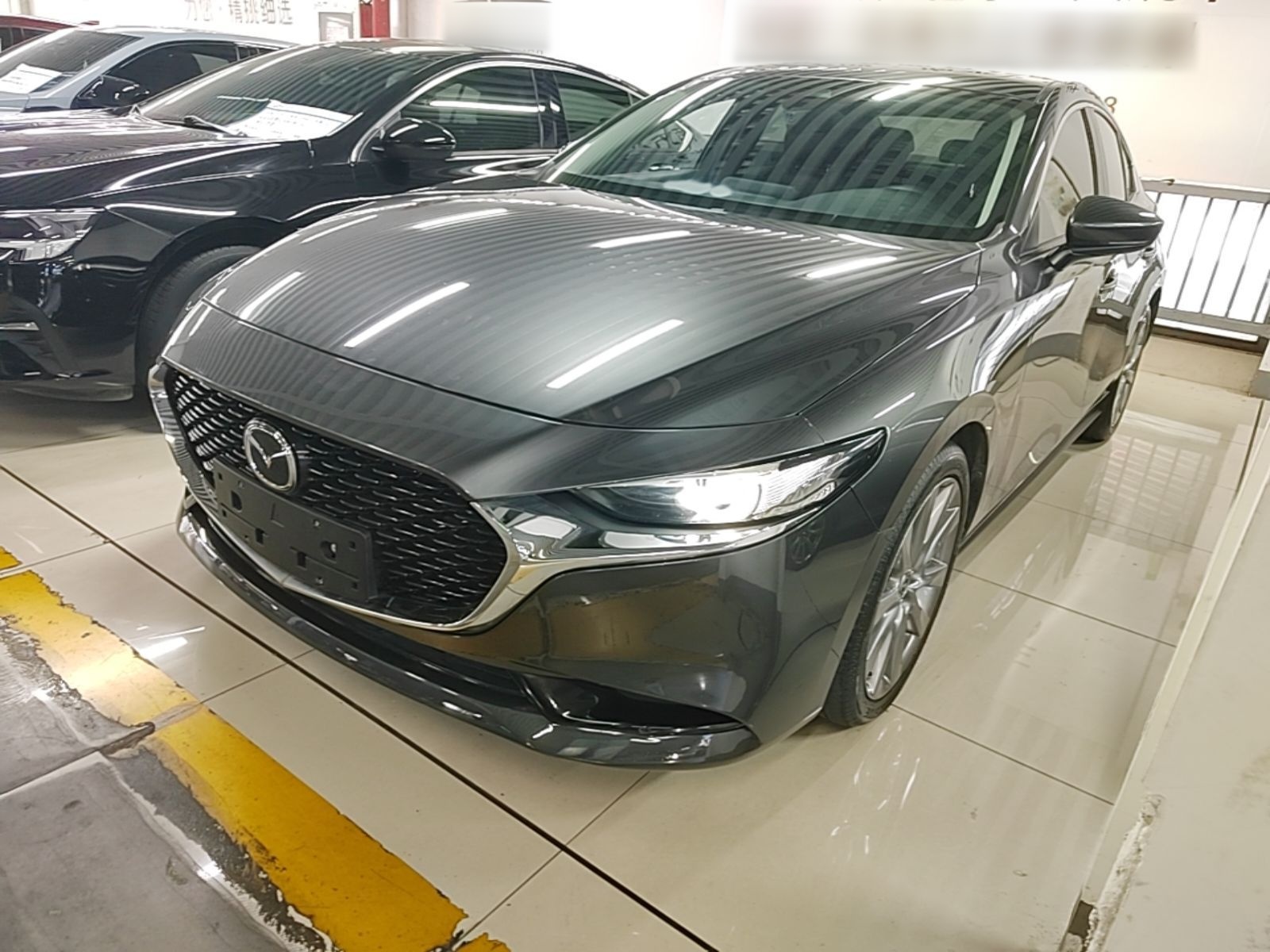 Mazda Mazda 3 2021 — фото 1