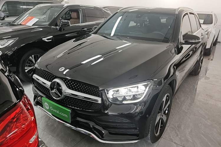 Mercedes-Benz GLC 260 L 2022 — фото 2