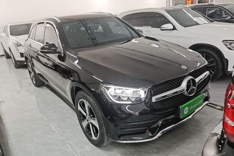 Mercedes-Benz GLC 260 L 2022 — фото 3