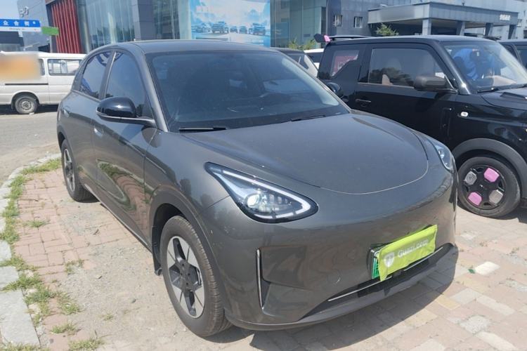 Geely Galaxy Geome 2025 — 3