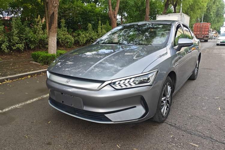 BYD Qin PLUS 2024 — фото 1