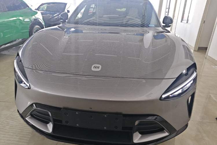 Xiaomi Auto YU7 2025 — фото 2