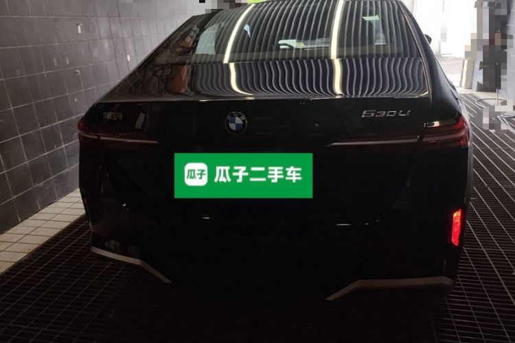 BMW 530Li 2025 — 5