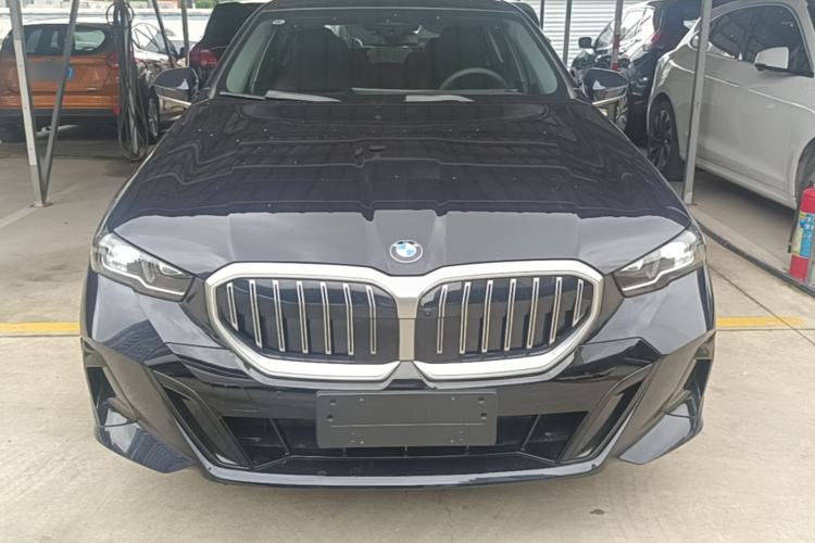 BMW 530Li 2026 — 2