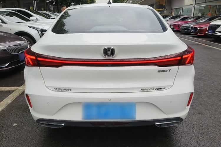 ChangAn Eado 2022 — 5