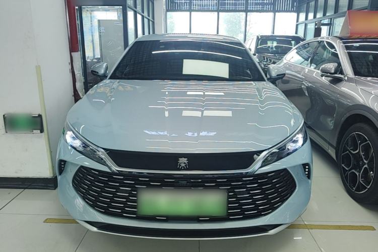 BYD Qin L 2025 — 2