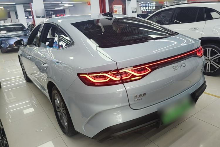 BYD Qin L 2025 — 4