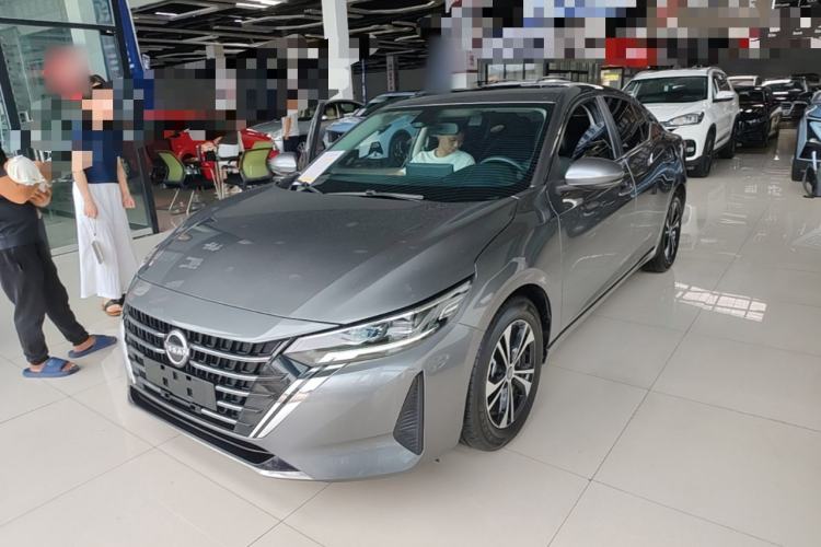Nissan Sentra 2023 — фото 1