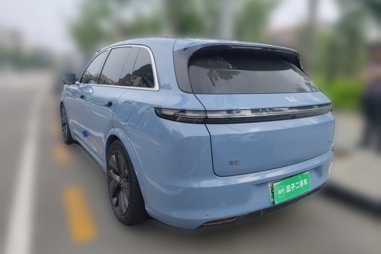 Li Auto L7 2023 — 4