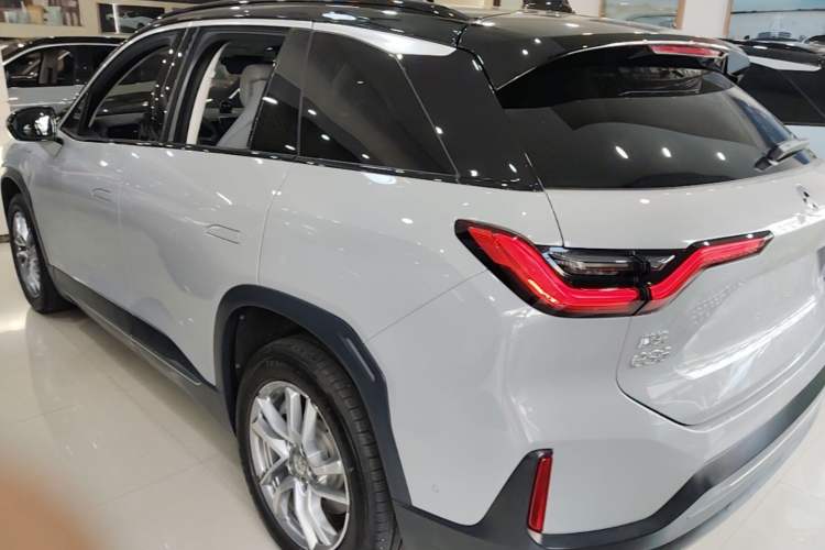 NIO ES6 2020 — 4