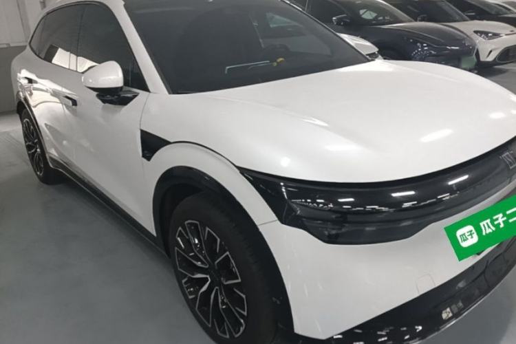 Zeekr 7X 2025 — 3