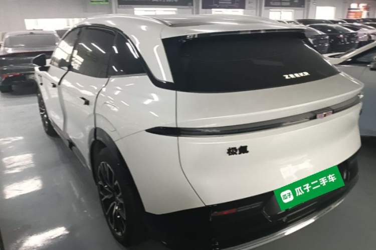 Zeekr 7X 2025 — 4