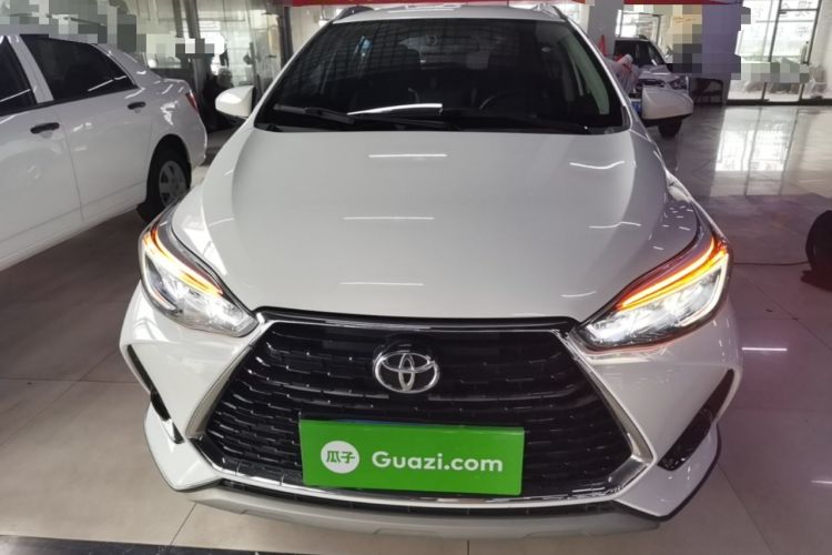 Toyota Yaris L 2020 — фото 2