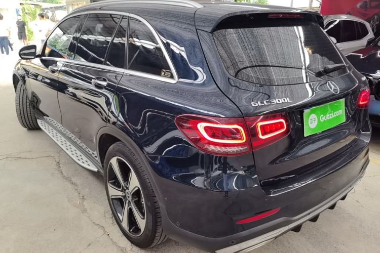 Mercedes-Benz GLC 300 L 2022 — 4