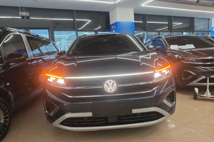 Volkswagen Talagon 2023 — 2