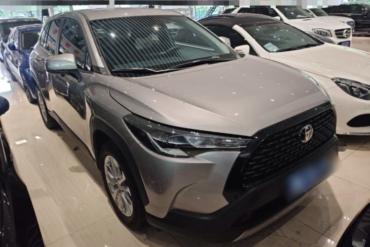 Toyota Corolla Cross 2023 — 3