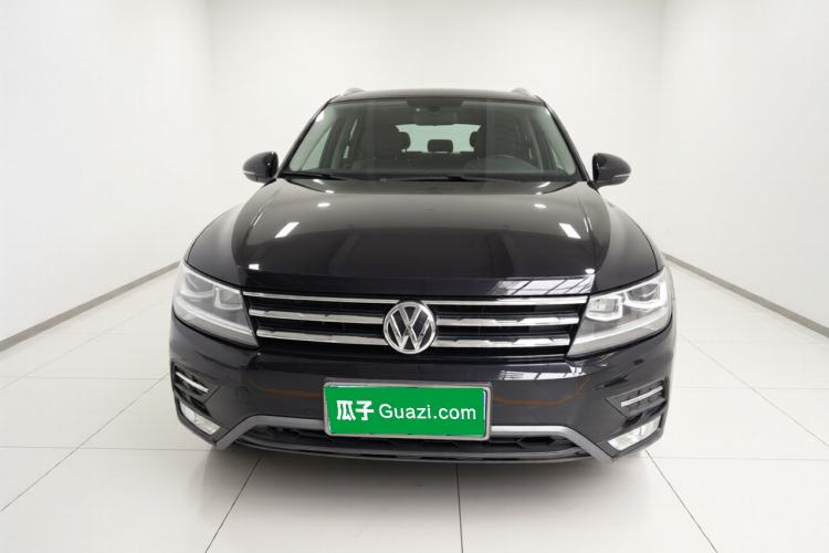 Volkswagen Tiguan L 2020 — фото 2