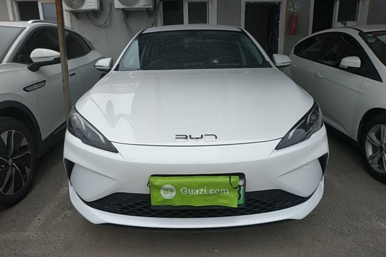 BYD Seal 05 DM-i 2025 — фото 2
