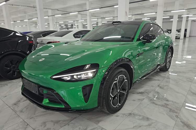 Xiaomi Auto YU7 2025 — фото 1