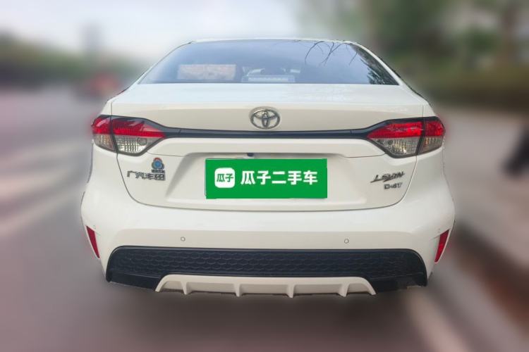Toyota Corolla 2022 — 5
