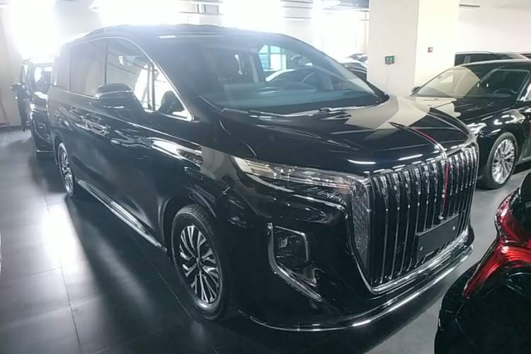 Hongqi HQ9 PHEV 2024 — 3