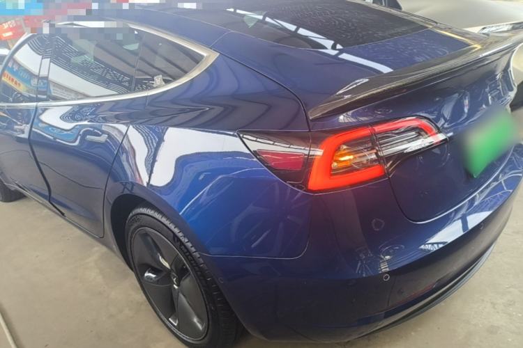 Tesla Model 3 2019 — 4