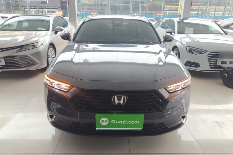 Honda Accord 2023 — 2