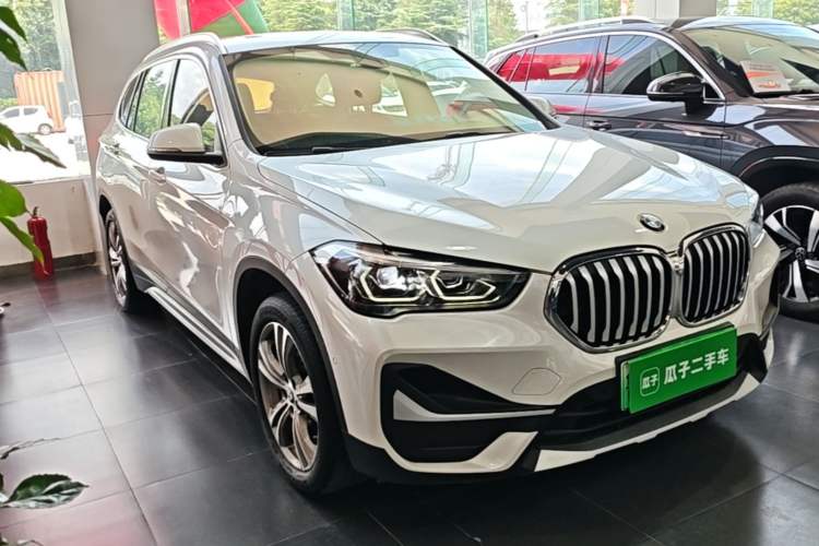 BMW X1 2020 — фото 3