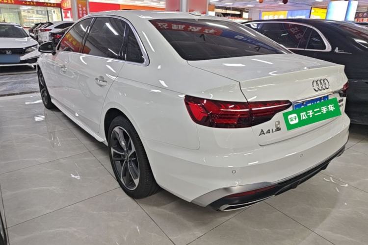 Audi A4 2024 — 4