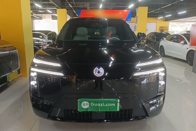 Denza N8L 2025 — 2