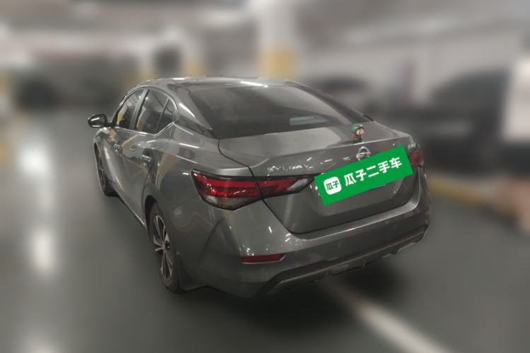 Nissan Sentra 2022 — 4
