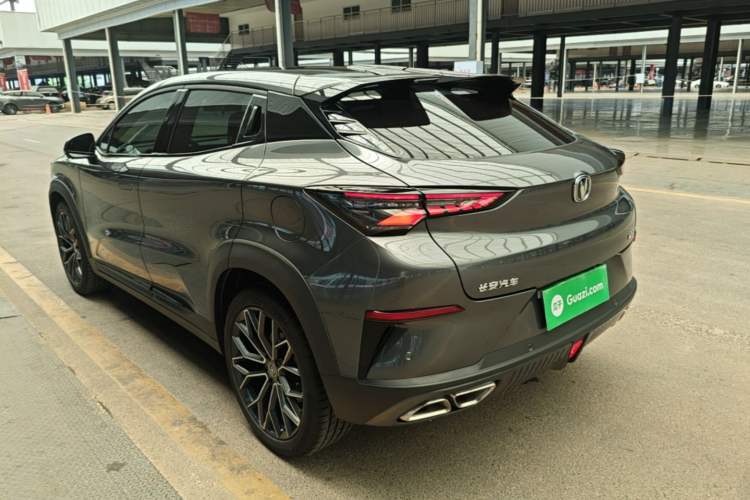 ChangAn UNI-T 2022 — 4